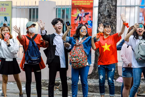 U23 Việt Nam làm lễ dâng hương tại tượng đài Bác Hồ ảnh 5 U23 Việt Nam làm lễ dâng hương tại tượng đài Bác Hồ ảnh 5