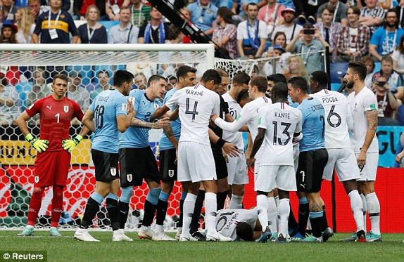 Pháp loại Uruguay, tiến vào bán kết World Cup 2018 ảnh 30