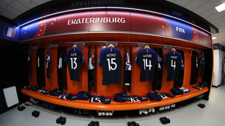 Pháp vào vòng 1/8 World Cup nhờ bàn thắng lịch sử của Mbappe ảnh 24