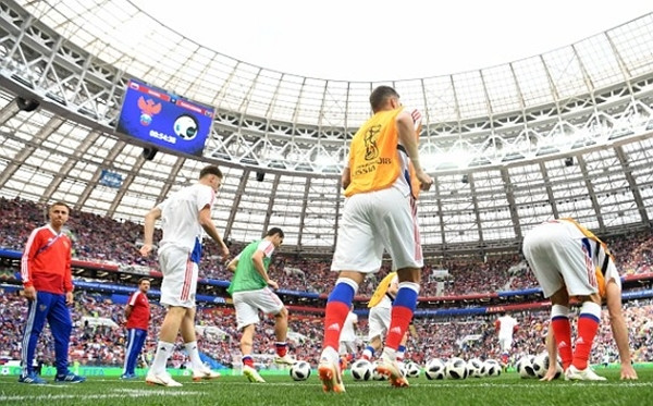 Nga thắng Saudi Arabia '5 sao' ở trận khai mạc World Cup ảnh 15