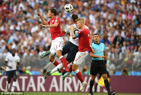 Hòa nhạt nhẽo, Pháp và Đan Mạch dắt tay nhau vào vòng 1/8 ảnh 21