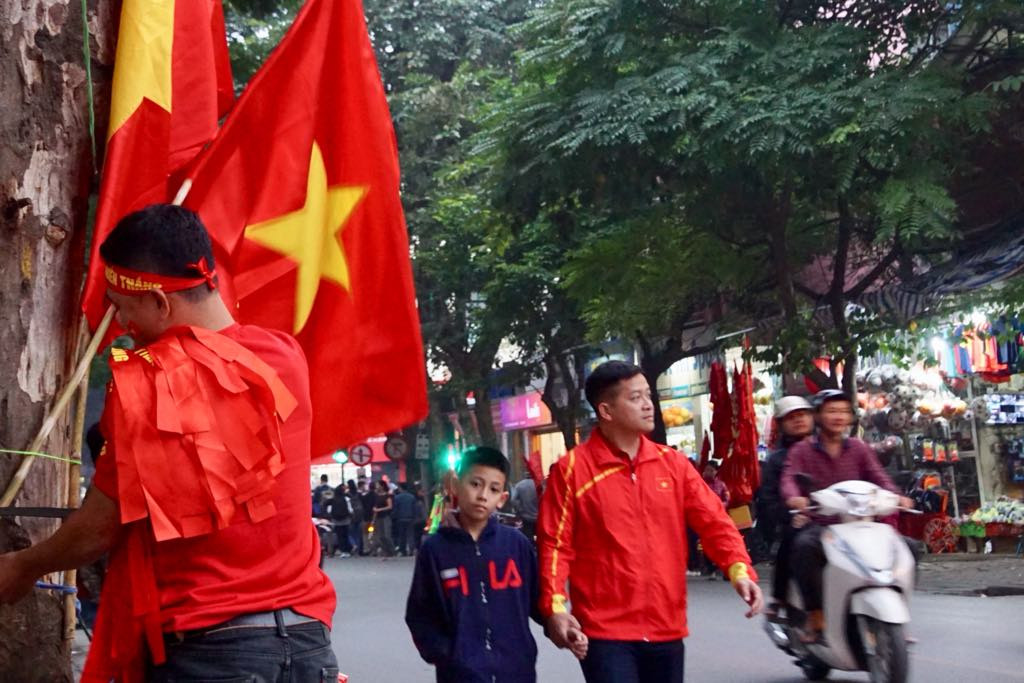 Thắng Campuchia 3-0, tuyển Việt Nam vào bán kết AFF Cup ảnh 10