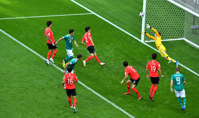 Tuyển Đức thành cựu vô địch sau khi bị Hàn Quốc hạ knock-out ảnh 20