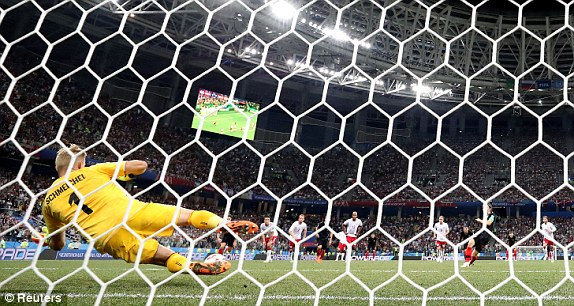 Croatia vào tứ kết sau trận thắng 'vỡ tim' trên chấm 11m ảnh 29