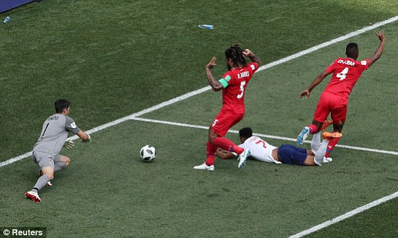 Anh vào vòng 1/8 World Cup sau màn 'dội bom' kinh hoàng ảnh 23