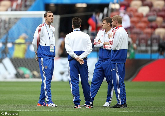 Thắng nghẹt thở Tây Ban Nha bằng 'đấu súng', Nga tiến vào tứ kết ảnh 9