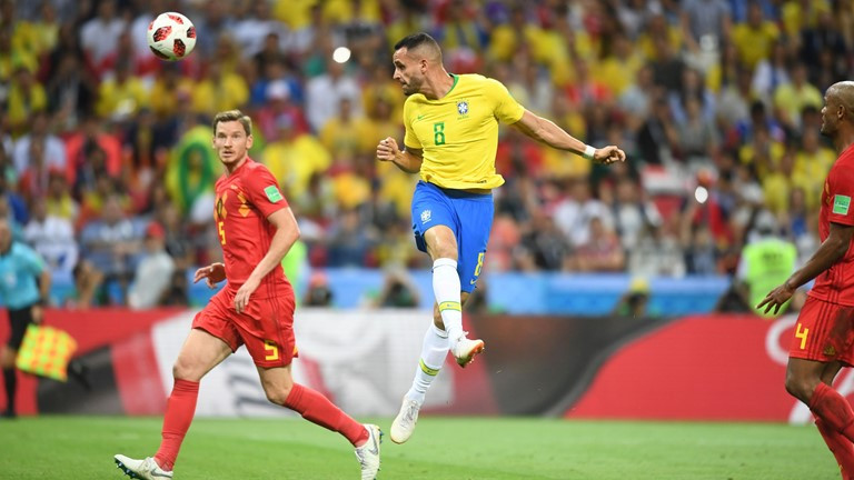 Bỉ tiễn Brazil về nước, World Cup thành sân chơi riêng châu Âu ảnh 39
