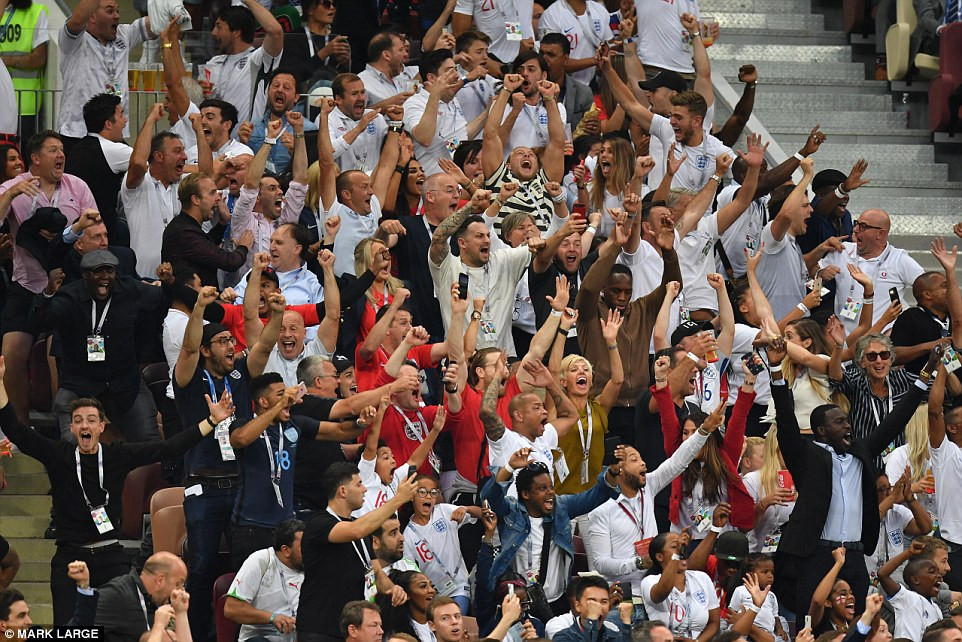 Thắng Anh hiệp phụ, Croatia gặp Pháp ở chung kết World Cup ảnh 30