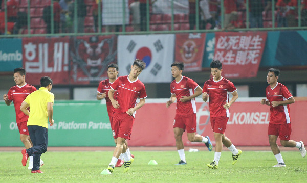 Văn Toàn ghi bàn, Việt Nam lần đầu tiên vào bán kết ASIAD ảnh 11