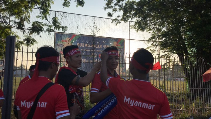 Văn Toàn bị từ chối bàn thắng, Việt Nam chia điểm với Myanmar ảnh 10