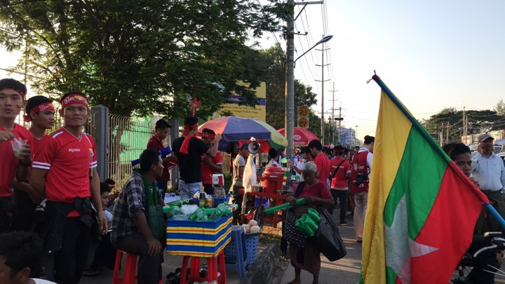 Văn Toàn bị từ chối bàn thắng, Việt Nam chia điểm với Myanmar ảnh 9