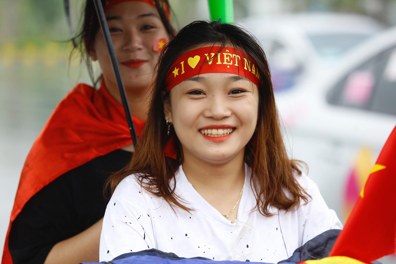 Olympic Việt Nam đã về tới sân bay Nội Bài ảnh 38