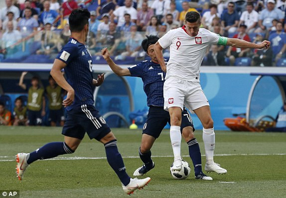 Nhật Bản vào vòng 1/8 World Cup nhờ ít thẻ vàng ảnh 16