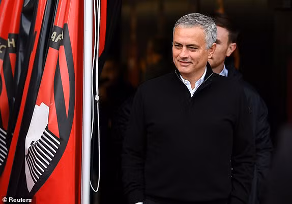 Rashford 'nổ súng' phút bù giờ, M.U ngược dòng hạ Bournemouth ảnh 1