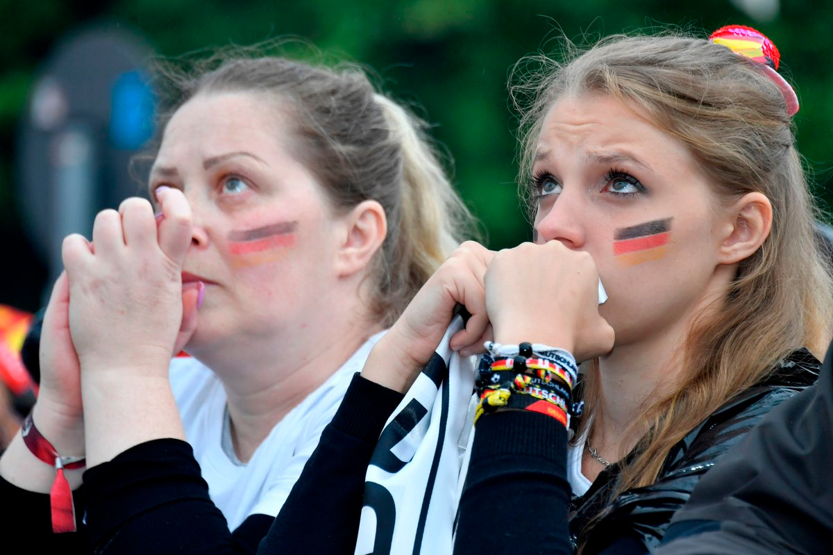 Toni Kroos ghi tuyệt phẩm, giải cứu tuyển Đức khỏi 'cửa tử' ảnh 33