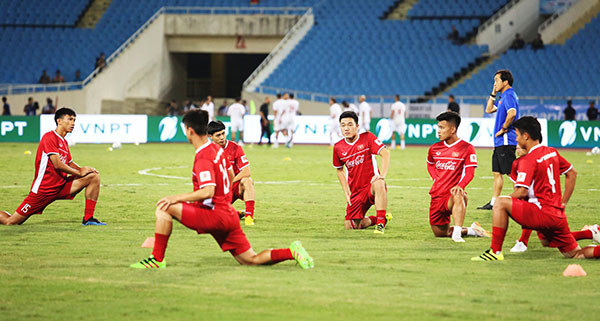 Công Phượng tỏa sáng, U23 Việt Nam ngược dòng thắng Palestine ảnh 6