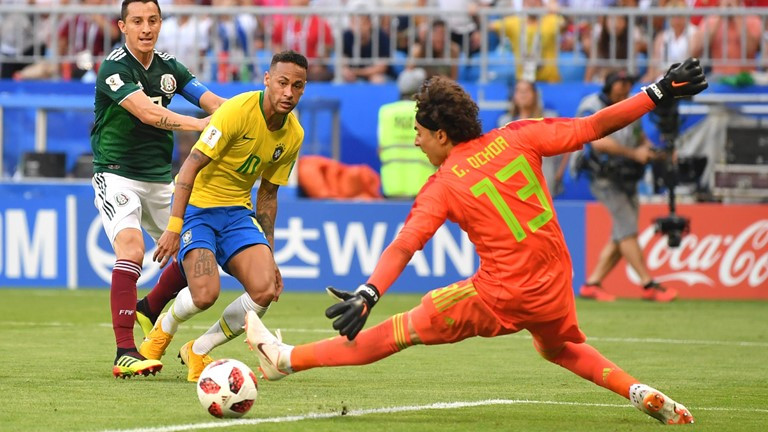 Neymar tỏa sáng, Brazil vào tứ kết World Cup 2018 ảnh 36