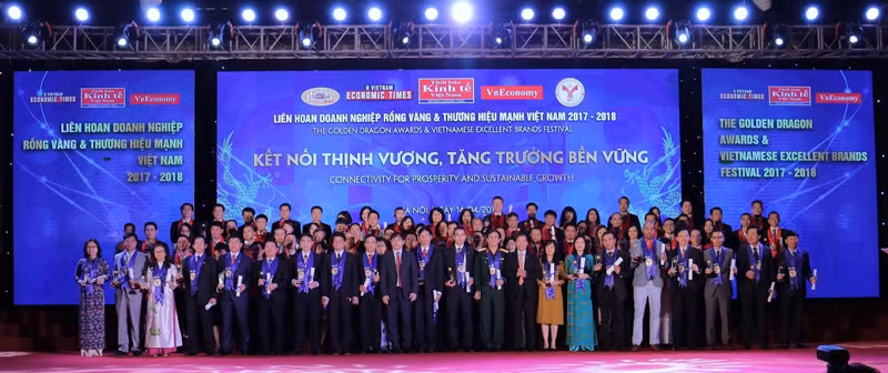 Agribank nhiều năm liên tiếp khẳng định 'Thương hiệu mạnh Việt Nam' ảnh 1