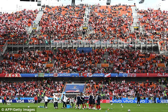 Pháp vào vòng 1/8 World Cup nhờ bàn thắng lịch sử của Mbappe ảnh 16