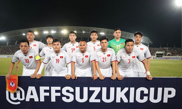 Chi tiết 11 cầu thủ tuyển Việt Nam ở trận gặp Lào ảnh 1