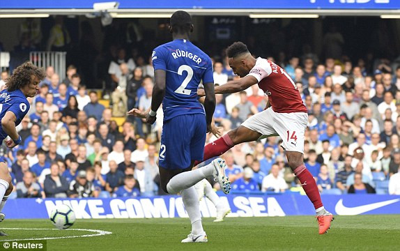 Marcos Alonso tỏa sáng, Chelsea hạ Arsenal ở derby London ảnh 11