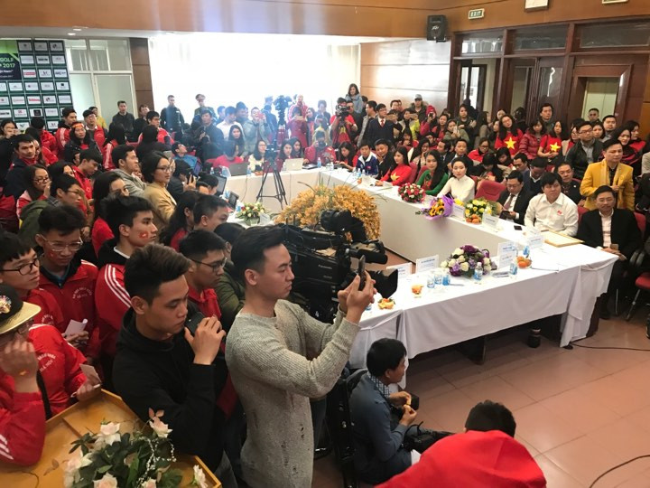 U23 Việt Nam: 'Không quản mưa tuyết, cứ ra sân là 'chiến' thôi' ảnh 13