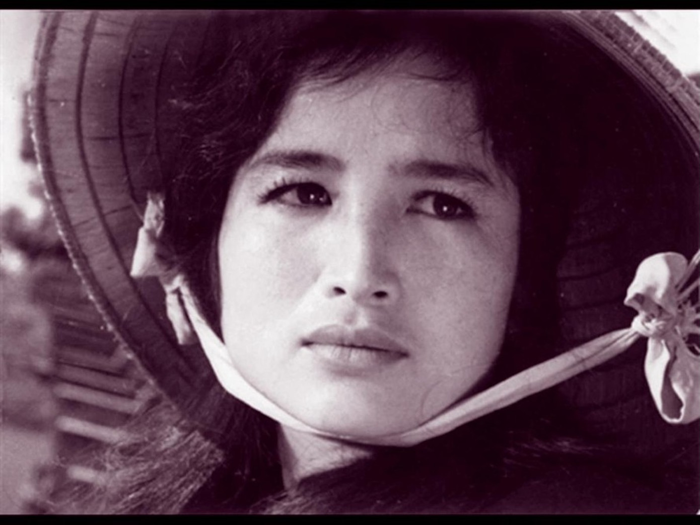 Trà Giang trong vai Dịu (phim Vỹ tuyến 17 ngày và đêm).