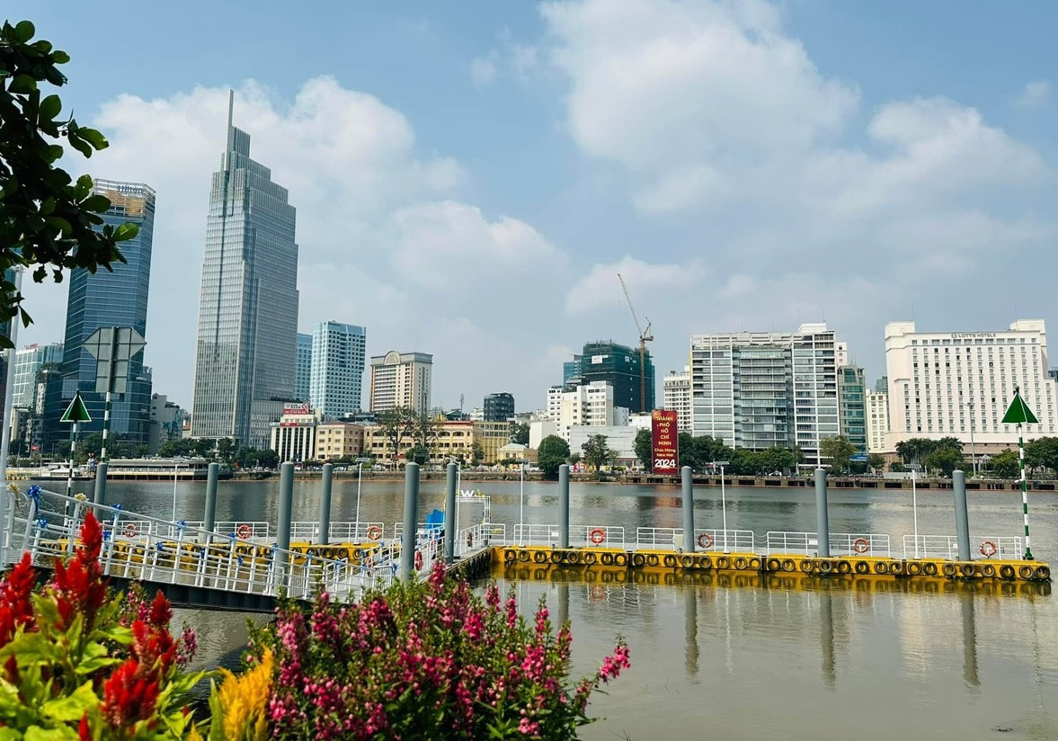 Cầu tàu của ga tàu thuỷ Thủ Thiêm