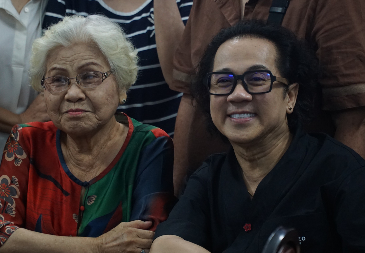 NSƯT Ca Lê Hồng và NSƯT Thành Lộc