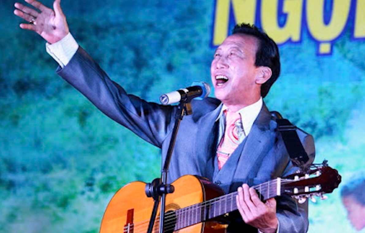 NSND Thế Hiển. NSND Thế Hiển.