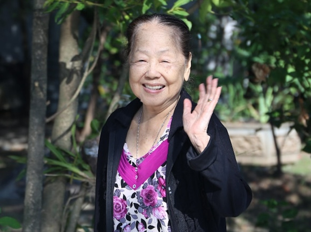 Lệ Thẩm tại khu Dưỡng lão nghệ sĩ. Lệ Thẩm tại khu Dưỡng lão nghệ sĩ.