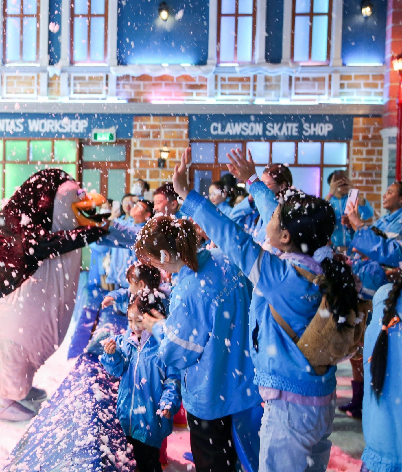 Cùng đón những bông tuyết rơi trắng xoá