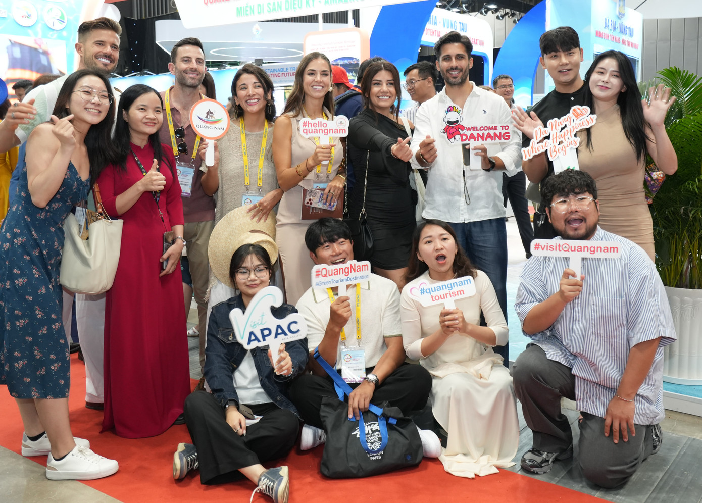 Lần đầu tiên, nhiều đại biểu đến từ các quốc gia như Brazil, Bangladesh, Pakistan tham gia Hội chợ Lần đầu tiên, nhiều đại biểu đến từ các quốc gia như Brazil, Bangladesh, Pakistan tham gia Hội chợ