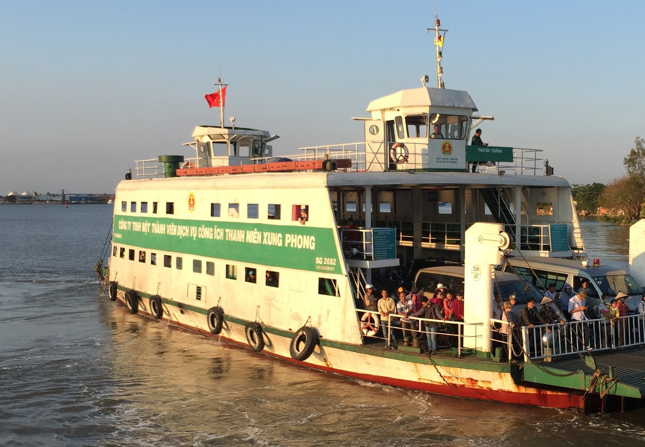 Phà Cát Lái hiện hữu nối TP Thủ Đức (TPHCM) và huyện Nhơn Trạch (Đồng Nai)