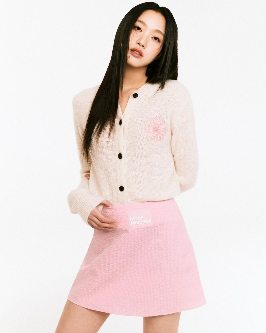 Kim Go Eun tụt 4 hạng, xếp vị trí thứ 9 với 39.108 phiếu bầu. Ảnh: IG.