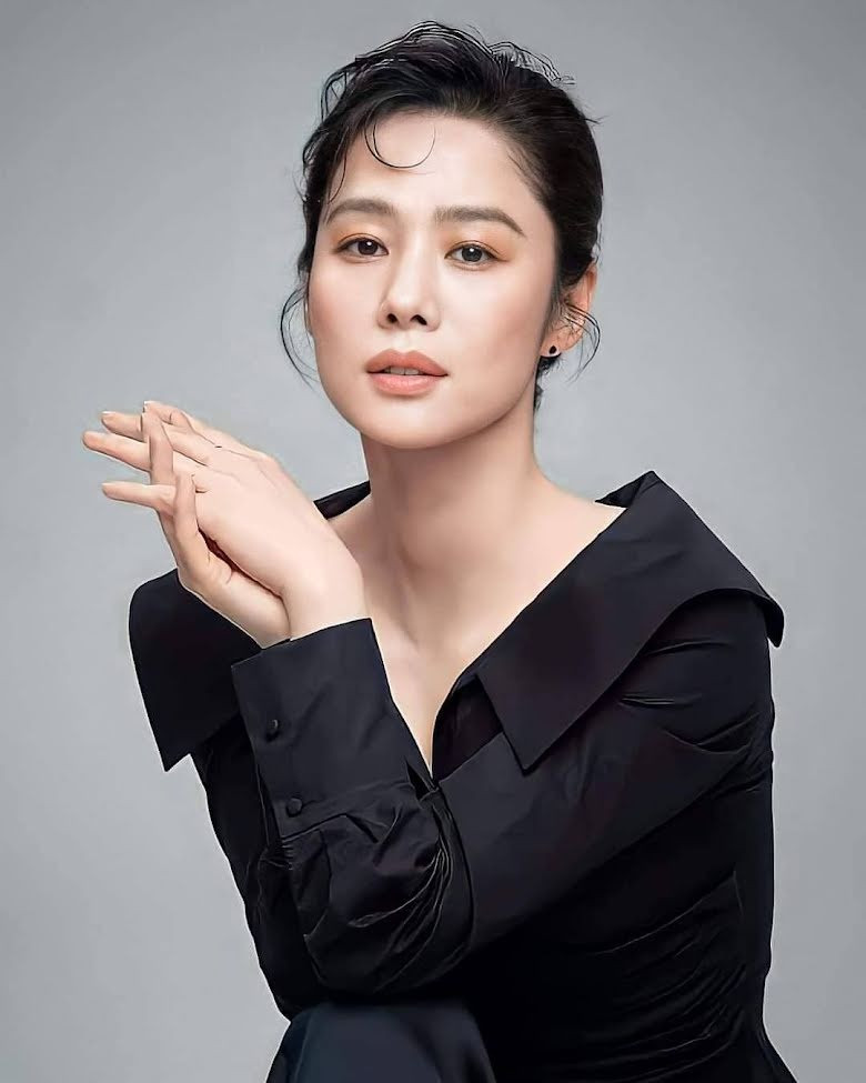 Vẻ đẹp của cô ngày càng mặn mà, đằm thắm. Ảnh: Koreaboo. Vẻ đẹp của cô ngày càng mặn mà, đằm thắm. Ảnh: Koreaboo.