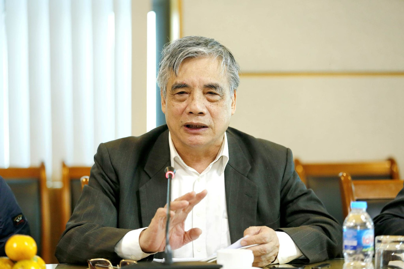 Chuyên gia kinh tế Trần Đình Thiên (ảnh: Dân Việt). Chuyên gia kinh tế Trần Đình Thiên (ảnh: Dân Việt).