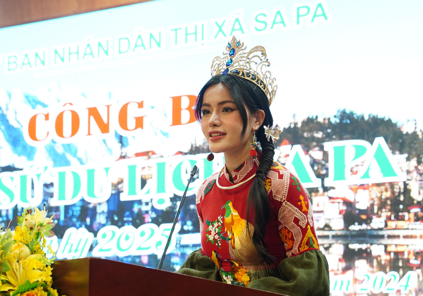 Đại sứ du lịch Sa Pa Phạm Ngọc Quỳnh phát biểu trong chương trình.