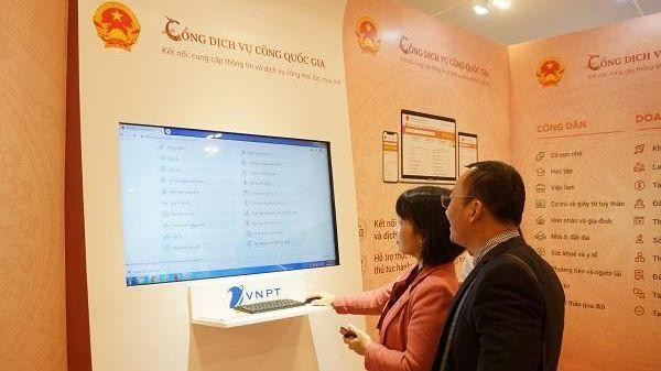 Từ đầu năm tới, người dân có thể đăng ký mới, gia hạn thẻ BHYT trực tuyến trên Cổng Dịch vụ công quốc gia.