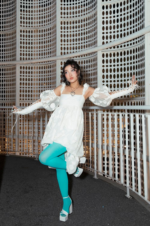 Các video trên kênh của Chi Xê đều đơn giản gần gũi với người dùng.