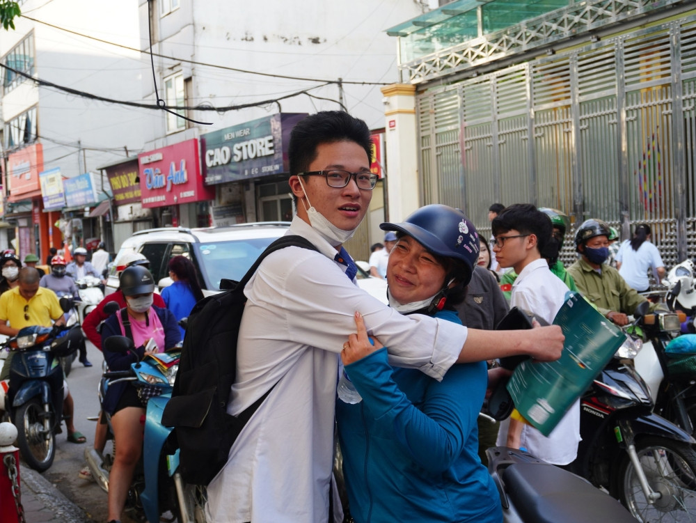 Bạn Việt Hoàng (điểm thi THPT Mỹ Đình).