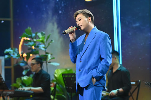 Hứa Kim Tuyền trải lòng về sự cố" Sashimi của Chi Pu. Hứa Kim Tuyền trải lòng về sự cố" Sashimi của Chi Pu.