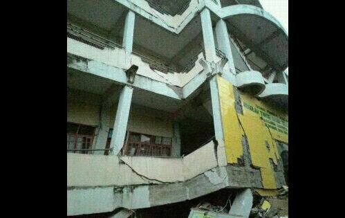 [ẢNH] Indonesia tan hoang sau động đất kinh hoàng ảnh 9