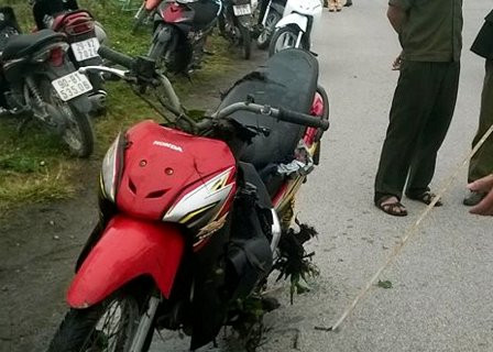 Tự phi xe xuống mương, nam thanh niên tử vong ảnh 2