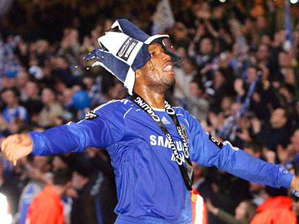 nhờ sự toả sáng của Didier Drogba