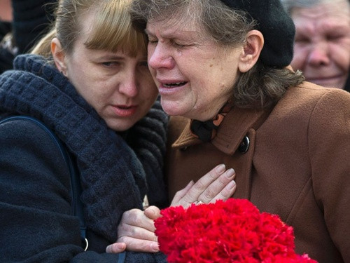 Lễ tang chung hai người lính Ukraine và Crimea ảnh 3