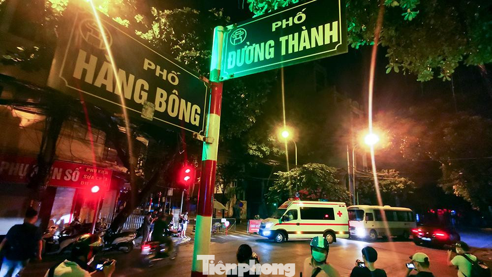 Bên cạnh đó, khu vực như Bệnh viện Việt Đức (Hoàn Kiếm) cũng luôn tiềm ẩn yếu tố dịch tễ do trước đó ở quận này cũng có một số ổ dịch phức tạp.