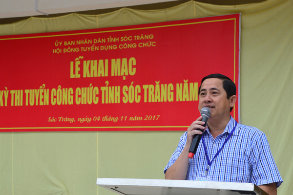 'Nóng' với tỉ lệ 'chọi' thi tuyển công chức ở Sóc Trăng ảnh 1