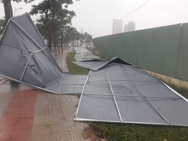 Đà Nẵng: Một cổng chào bị đánh sập trên đường võ Nguyên Giáp ảnh 4