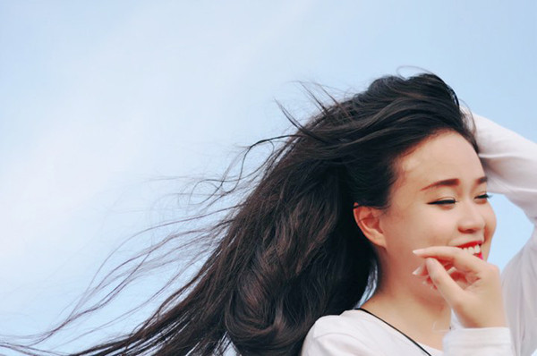 Thiếu nữ cao 1m61 và câu chuyện nuôi mái tóc đặc biệt dài gần 2m ảnh 9